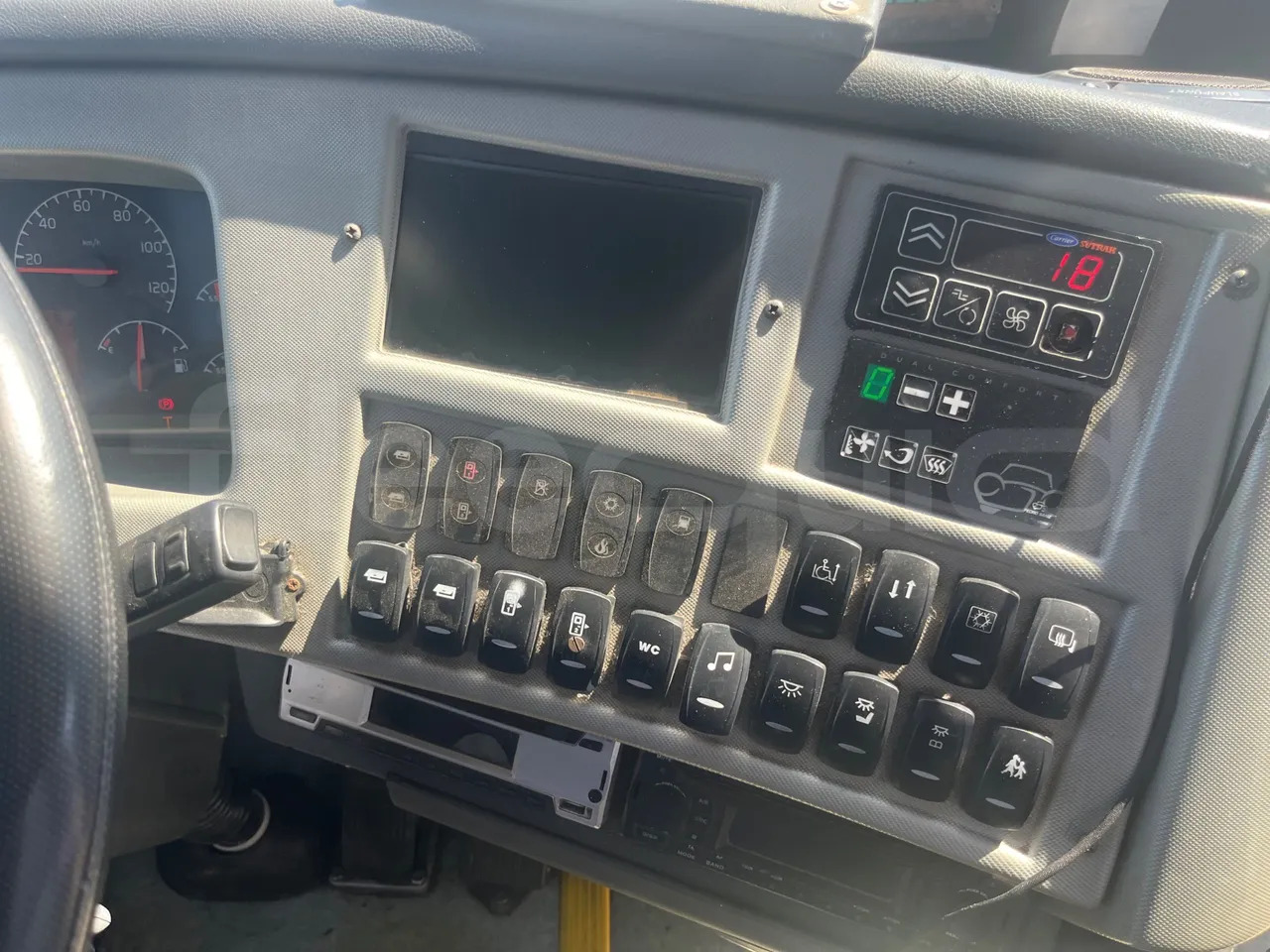 Volvo B12B - Coach: picture 3 Volvo B12B - Coach: picture 3