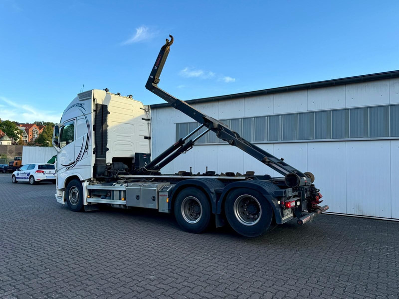 Volvo FH 540 6x4 Liftachse ARK-Hooklift-Funk-Radio-Comand Retarder - Hook lift truck: picture 3 Volvo FH 540 6x4 Liftachse ARK-Hooklift-Funk-Radio-Comand Retarder - Hook lift truck: picture 3