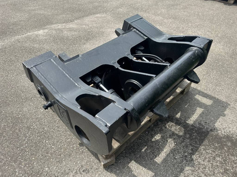 Cat 950 - 962 Fusion coupler - Quick coupler for Construction machinery: picture 5 Cat 950 - 962 Fusion coupler - Quick coupler for Construction machinery: picture 5