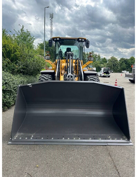 Wheel loader Volvo L 90 H: picture 8 Wheel loader Volvo L 90 H: picture 8