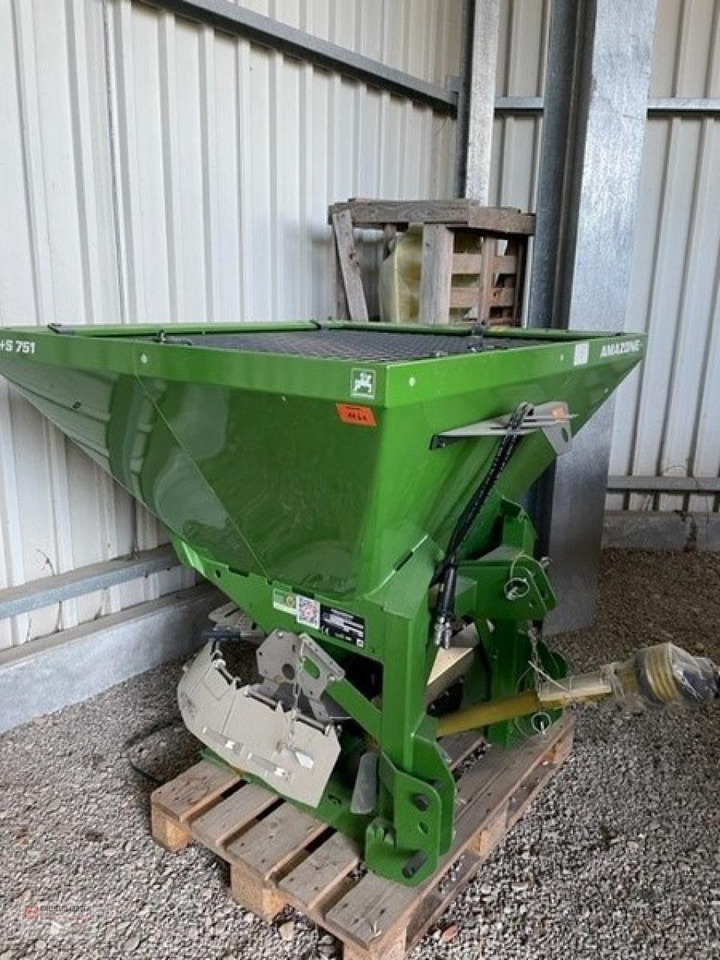 Amazone E+S 751 - GRÜN- WINTERDIENST - Sand/ Salt spreader: picture 1 Amazone E+S 751 - GRÜN- WINTERDIENST - Sand/ Salt spreader: picture 1