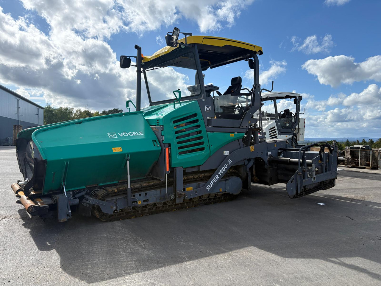 VÖGELE SUPER 1900-3i - Asphalt paver: picture 1 VÖGELE SUPER 1900-3i - Asphalt paver: picture 1