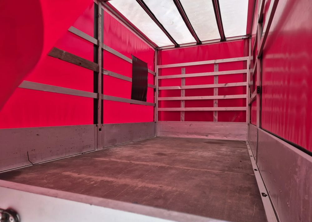 Renault MASTER 2.3 - Open body delivery van: picture 4 Renault MASTER 2.3 - Open body delivery van: picture 4