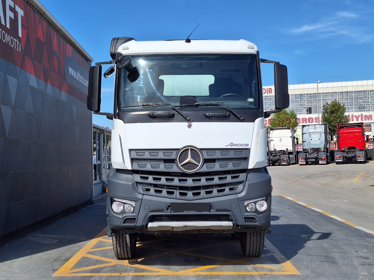 MERCEDES-BENZ AROCS 4142 - Concrete mixer: picture 2 MERCEDES-BENZ AROCS 4142 - Concrete mixer: picture 2