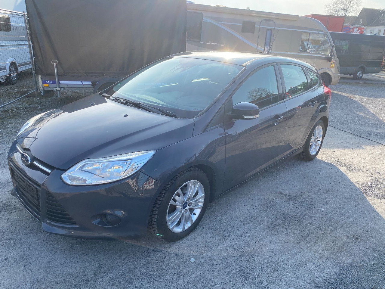 Ford Focus Lim. Trend - Sedan: picture 2 Ford Focus Lim. Trend - Sedan: picture 2