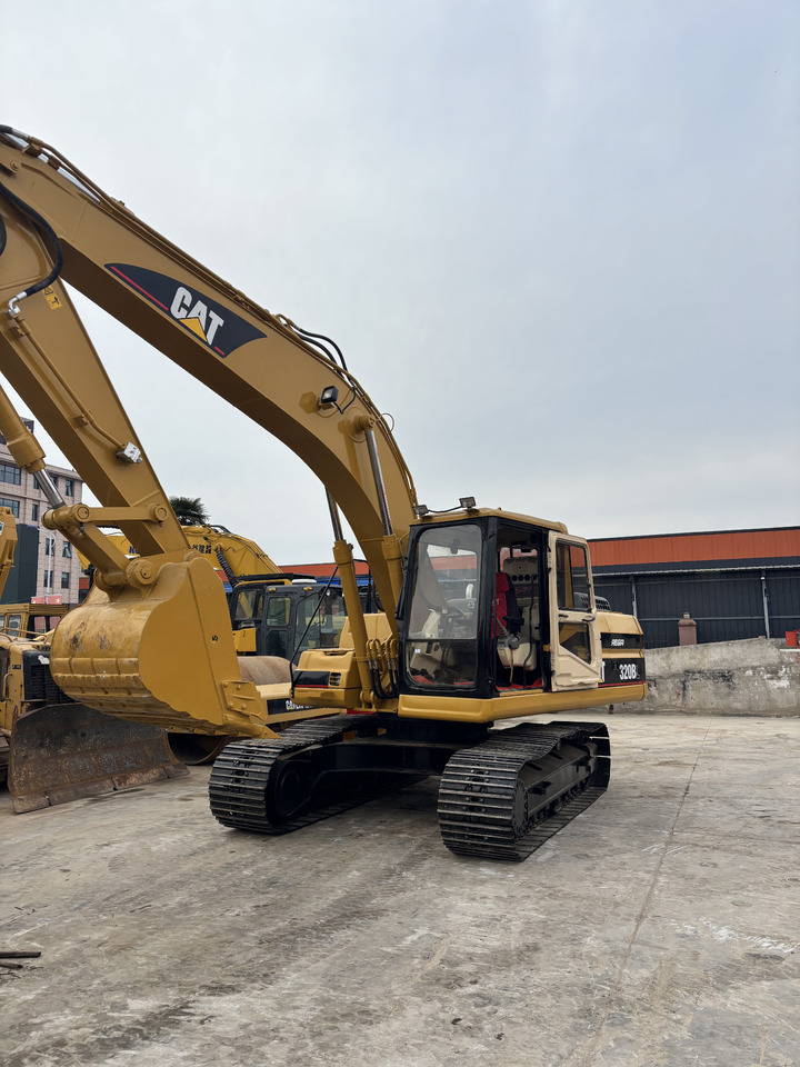 CATERPILLAR 320BL used excavator low price for sale - Crawler excavator: picture 4 CATERPILLAR 320BL used excavator low price for sale - Crawler excavator: picture 4
