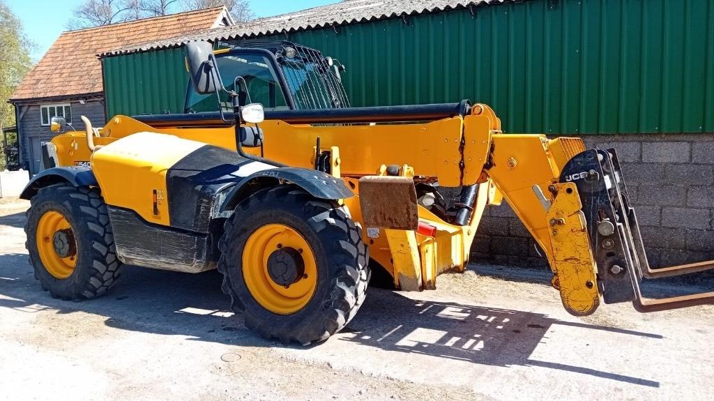 JCB 540-140  - Telescopic handler: picture 1 JCB 540-140  - Telescopic handler: picture 1