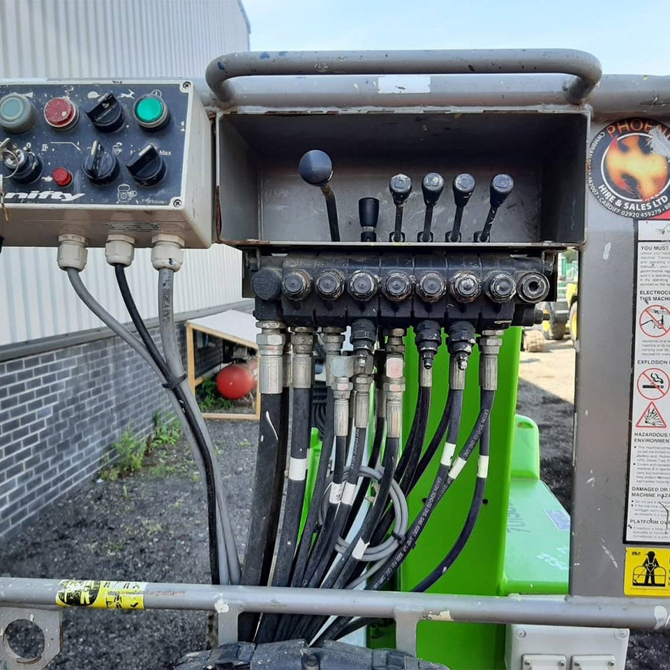 Articulated boom Niftylift HR 12: picture 10 Articulated boom Niftylift HR 12: picture 10