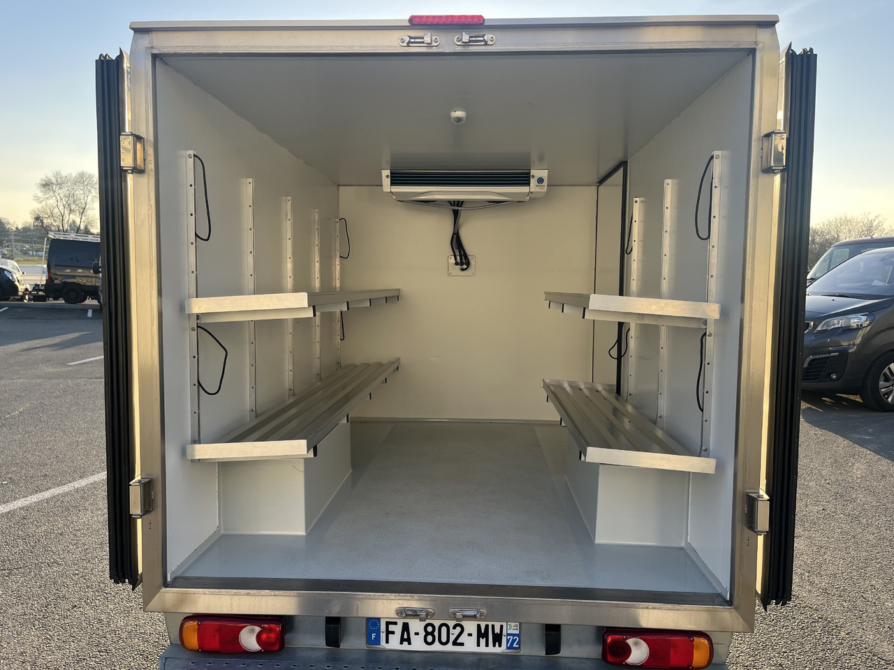 RENAULT TRAFIC 125CH - Refrigerated van: picture 5 RENAULT TRAFIC 125CH - Refrigerated van: picture 5