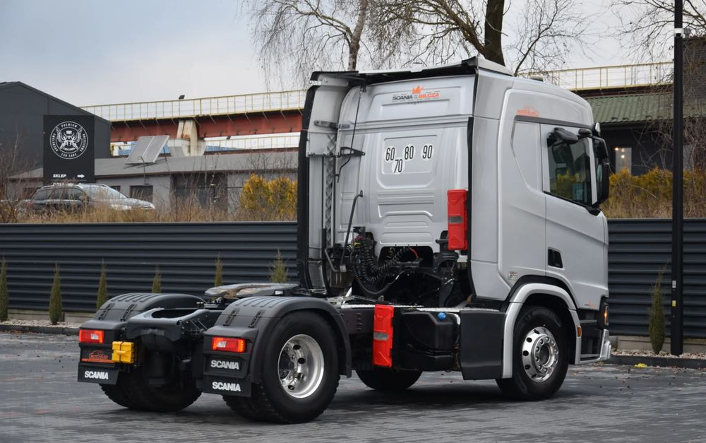 Scania R450 / HYDRAULIKA / RETARDER / ACC / KLIMA / FULL LEDY / ALUFELGI / SERWISOWANA / SPROWADZONA - Tractor unit: picture 5 Scania R450 / HYDRAULIKA / RETARDER / ACC / KLIMA / FULL LEDY / ALUFELGI / SERWISOWANA / SPROWADZONA - Tractor unit: picture 5