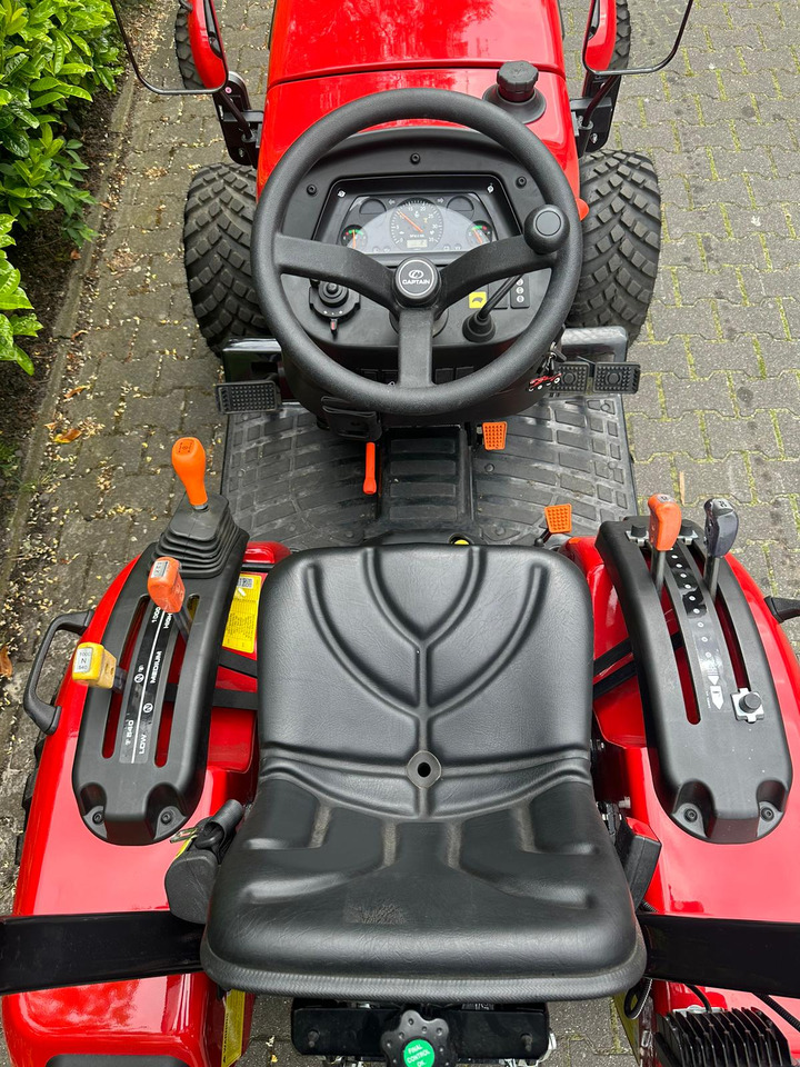 Captain Captain D223 - Mini tractor: picture 2 Captain Captain D223 - Mini tractor: picture 2