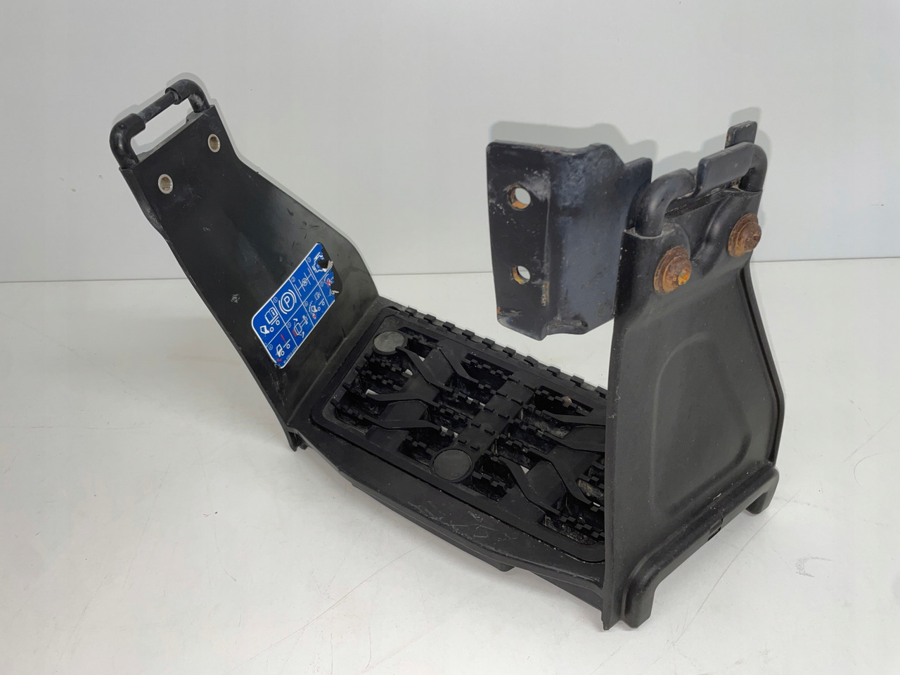 DOLNY STOPIEŃ STOPNICA MAN TG3 TGX TGS 3 81615016003 - Footstep for Truck: picture 3 DOLNY STOPIEŃ STOPNICA MAN TG3 TGX TGS 3 81615016003 - Footstep for Truck: picture 3