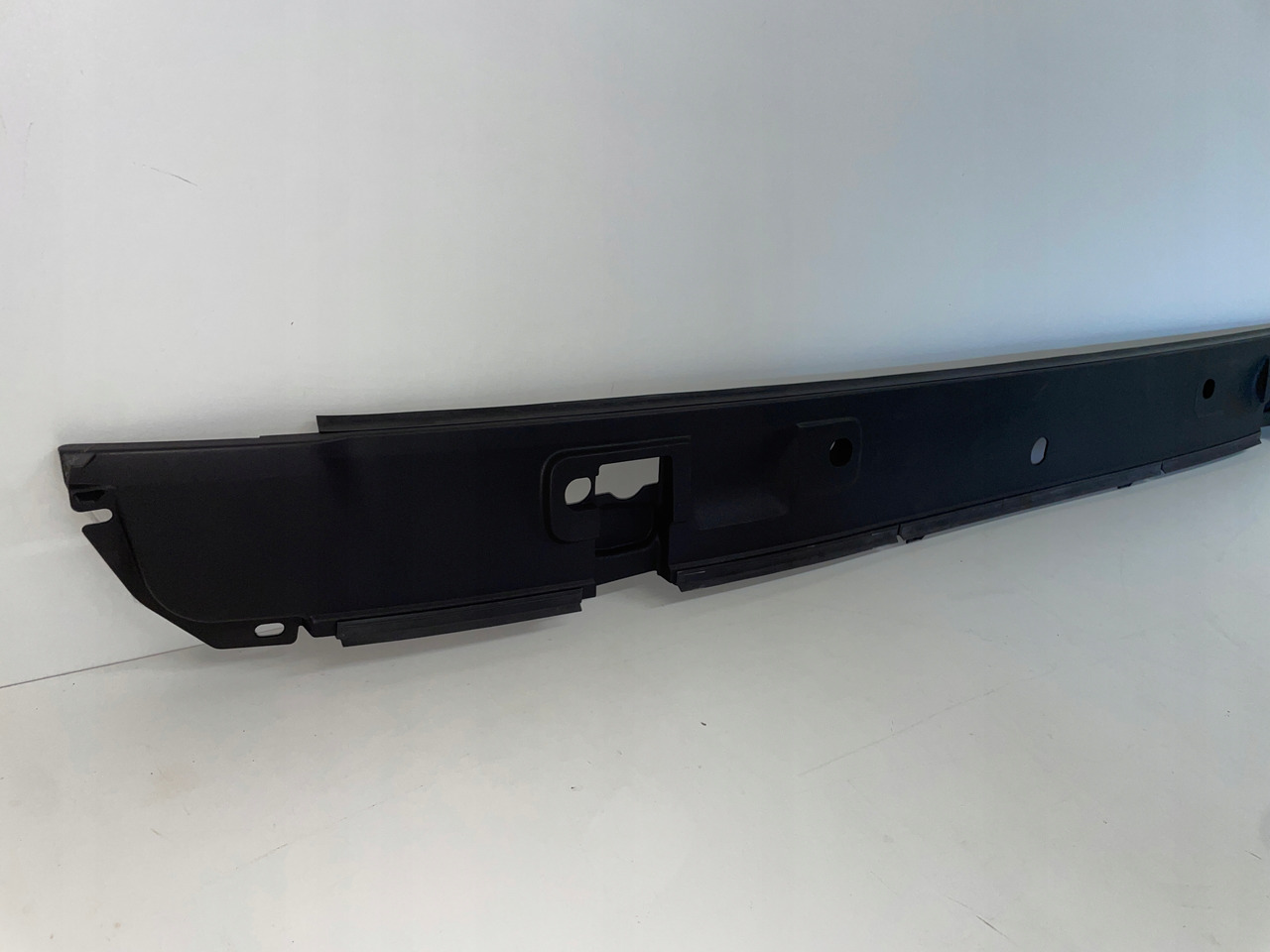 PODSZYBIE MAN TGS TGM TGL EURO 6 81611100092 - Windscreen for Truck: picture 2 PODSZYBIE MAN TGS TGM TGL EURO 6 81611100092 - Windscreen for Truck: picture 2