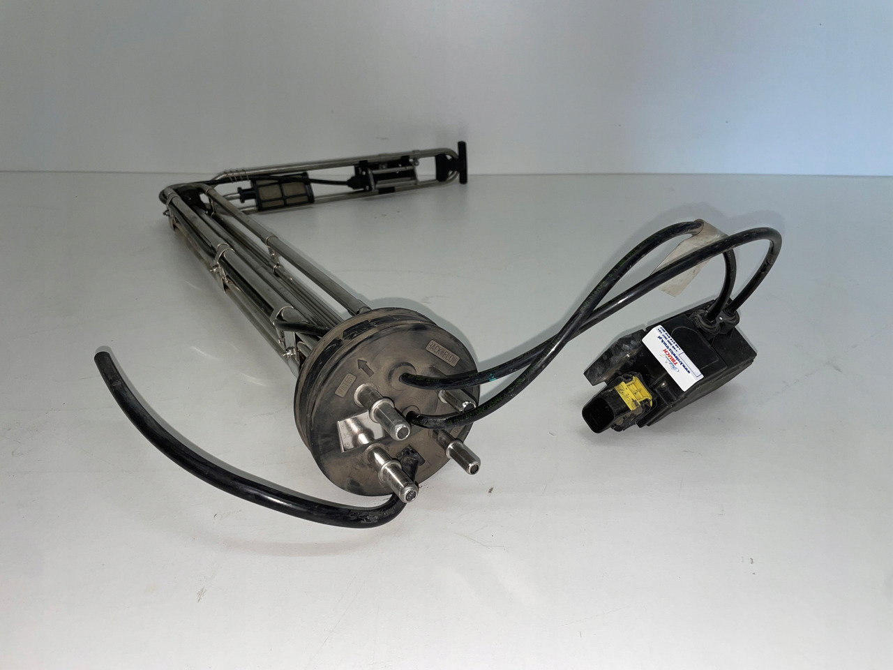 SMOK CZUJNIK ADBLUE AD BLUE MAN TGX TGS EURO 6 81154086040 - AdBlue tank for Truck: picture 2 SMOK CZUJNIK ADBLUE AD BLUE MAN TGX TGS EURO 6 81154086040 - AdBlue tank for Truck: picture 2