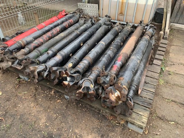 WAŁ NAPĘDOWY MAN TGA TGX TGS CENA OD 100 ZŁ - Drive shaft for Truck: picture 5 WAŁ NAPĘDOWY MAN TGA TGX TGS CENA OD 100 ZŁ - Drive shaft for Truck: picture 5