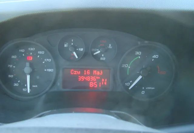 Box van Iveco DAILY 70 C 18 3.0TDI 5.45M WINDA 1000KG: picture 16 Box van Iveco DAILY 70 C 18 3.0TDI 5.45M WINDA 1000KG: picture 16