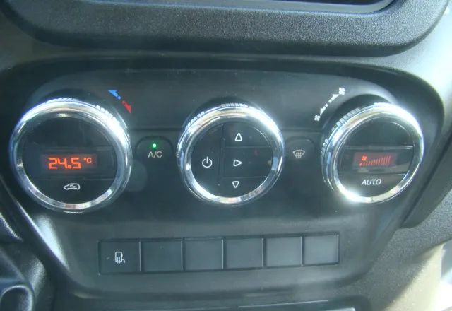 Box van Iveco DAILY 70 C 18 3.0TDI 5.45M WINDA 1000KG: picture 19 Box van Iveco DAILY 70 C 18 3.0TDI 5.45M WINDA 1000KG: picture 19