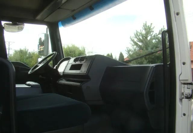 Box truck MAN TGL 12-220 8.10M KLIMA WINDA 2000KG: picture 13 Box truck MAN TGL 12-220 8.10M KLIMA WINDA 2000KG: picture 13