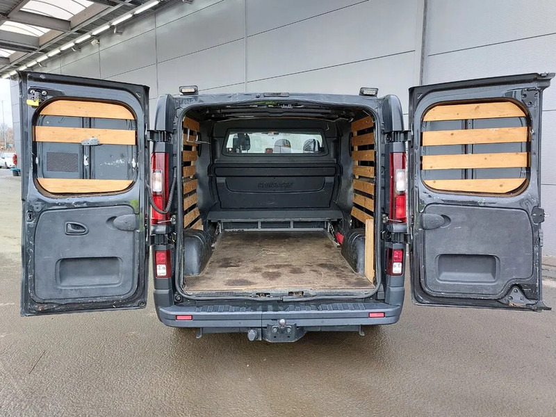 Opel Vivaro L2H1 Clima Cruise Navi Parkingsensors Towbar Euro5 2016 - Small van, Combi van: picture 4 Opel Vivaro L2H1 Clima Cruise Navi Parkingsensors Towbar Euro5 2016 - Small van, Combi van: picture 4