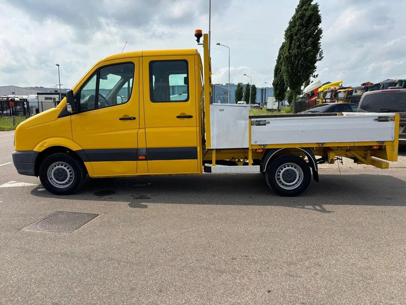 Volkswagen Crafter - Open body delivery van, Combi van: picture 3 Volkswagen Crafter - Open body delivery van, Combi van: picture 3