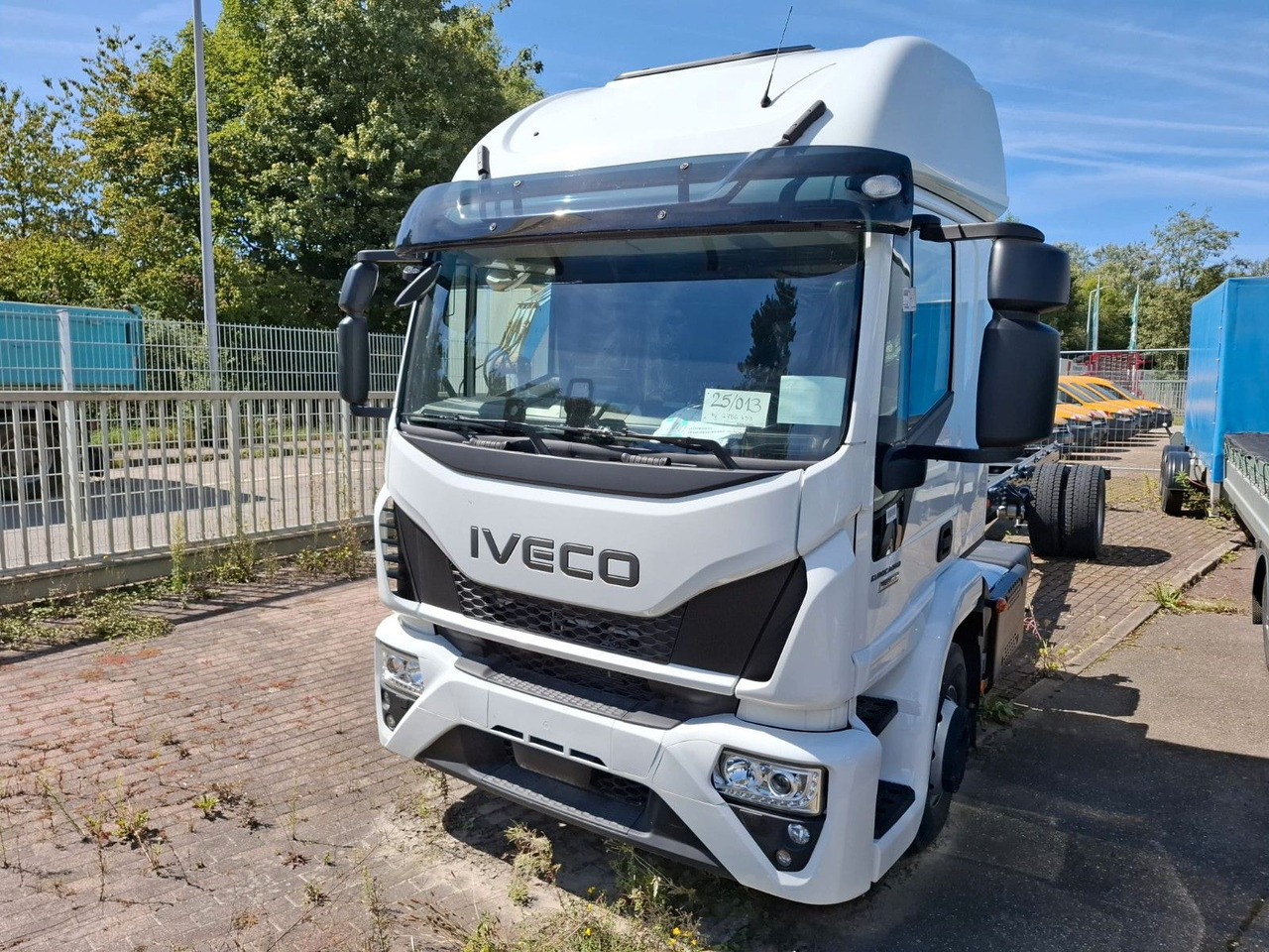 Iveco ML 140-280 FFH, Fahrgestell, Luft, Klima, ... - Cab chassis truck: picture 3 Iveco ML 140-280 FFH, Fahrgestell, Luft, Klima, ... - Cab chassis truck: picture 3