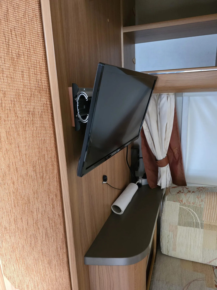 Caravan Wohnwagen Hobby De Luxe 460 LU: picture 13