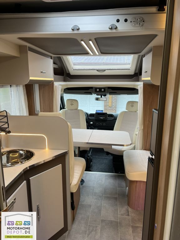 Ahorn Alaska TD Plus Aufl. 4to & Luftfed. & Hubbett - Semi-integrated motorhome: picture 3 Ahorn Alaska TD Plus Aufl. 4to & Luftfed. & Hubbett - Semi-integrated motorhome: picture 3