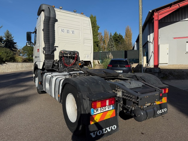 VOLVO FH 500 - HYDRAULIQUE / PULVERULENT - Tractor unit: picture 4 VOLVO FH 500 - HYDRAULIQUE / PULVERULENT - Tractor unit: picture 4