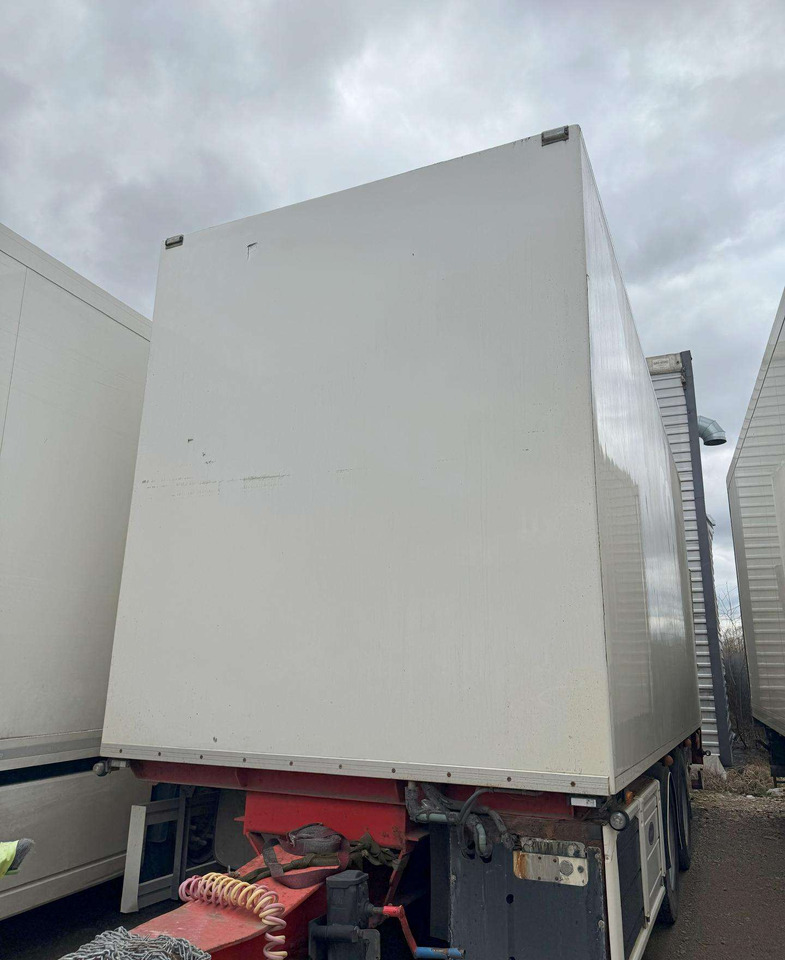 HFR BUSSBYGG KK18 - Refrigerator semi-trailer: picture 1 HFR BUSSBYGG KK18 - Refrigerator semi-trailer: picture 1