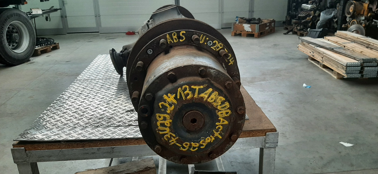 Gebrauchte DB Actros 26 - 43, Außenplanetenachse, ABS, 13 Tonnen, Artikel - Nr. : 81.99999 - 9999 - Rear axle for Truck: picture 2 Gebrauchte DB Actros 26 - 43, Außenplanetenachse, ABS, 13 Tonnen, Artikel - Nr. : 81.99999 - 9999 - Rear axle for Truck: picture 2