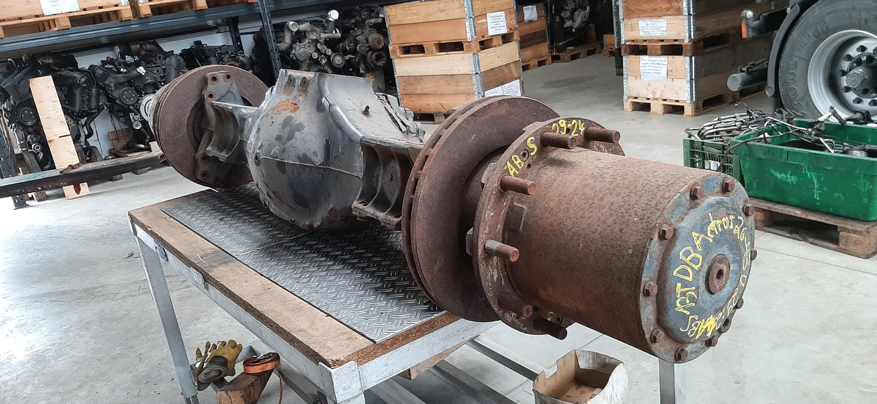Gebrauchte DB Actros 26 - 43, Außenplanetenachse, ABS, 13 Tonnen, Artikel - Nr. : 81.99999 - 9999 - Rear axle for Truck: picture 1 Gebrauchte DB Actros 26 - 43, Außenplanetenachse, ABS, 13 Tonnen, Artikel - Nr. : 81.99999 - 9999 - Rear axle for Truck: picture 1
