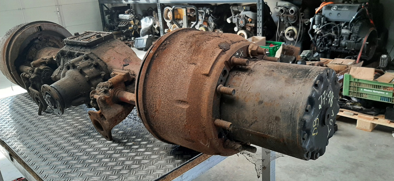 Gebrauchte DB, Planetenachse, Artikel - Nr. : 81.99999 - 9999 - Rear axle for Truck: picture 1 Gebrauchte DB, Planetenachse, Artikel - Nr. : 81.99999 - 9999 - Rear axle for Truck: picture 1