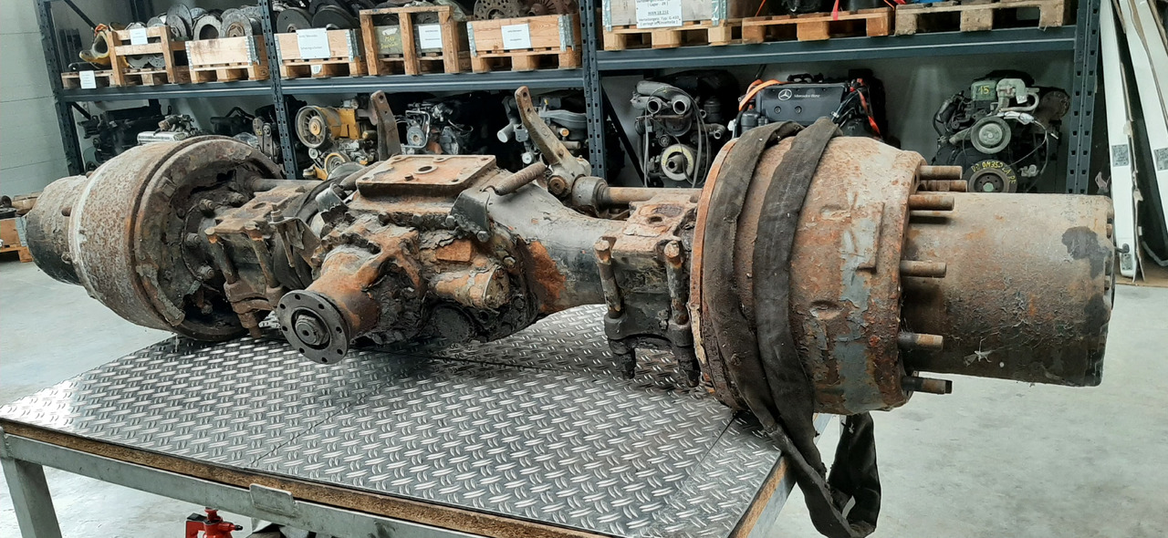 Gebrauchte MAN 19.291 Außenplanetenachse, 10 Tonnen, Artikel - Nr. : 81.99999 - 9999 - Rear axle for Truck: picture 4 Gebrauchte MAN 19.291 Außenplanetenachse, 10 Tonnen, Artikel - Nr. : 81.99999 - 9999 - Rear axle for Truck: picture 4