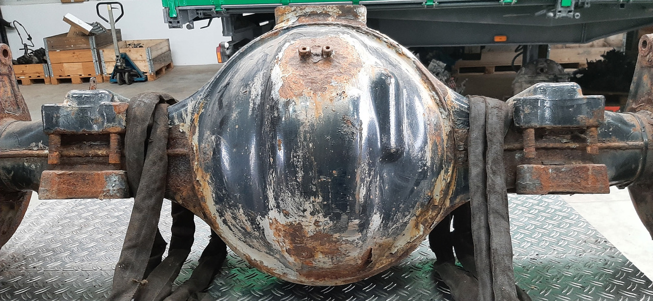 Rear axle for Truck Gebrauchte MAN TGA 18.360 Hypoidachse, 13 Tonnen, Artikel - Nr. : 81.35010 - 6132: picture 13 Rear axle for Truck Gebrauchte MAN TGA 18.360 Hypoidachse, 13 Tonnen, Artikel - Nr. : 81.35010 - 6132: picture 13