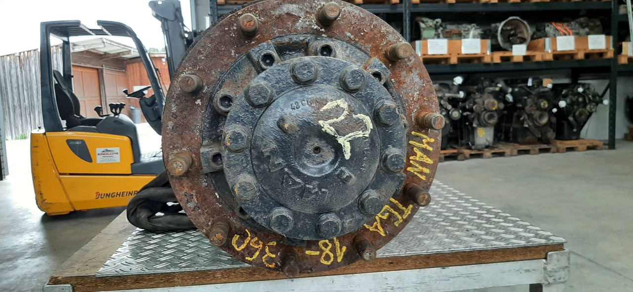 Rear axle for Truck Gebrauchte MAN TGA 18.360 Hypoidachse, 13 Tonnen, Artikel - Nr. : 81.35010 - 6132: picture 19 Rear axle for Truck Gebrauchte MAN TGA 18.360 Hypoidachse, 13 Tonnen, Artikel - Nr. : 81.35010 - 6132: picture 19