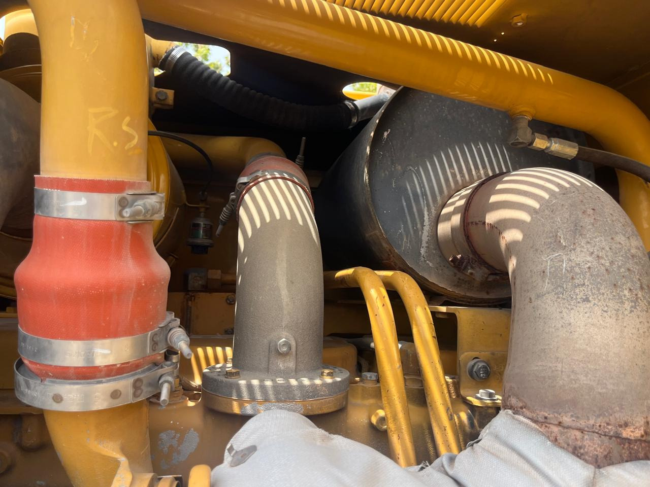 CATERPILLAR 140H - Grader: picture 4 CATERPILLAR 140H - Grader: picture 4