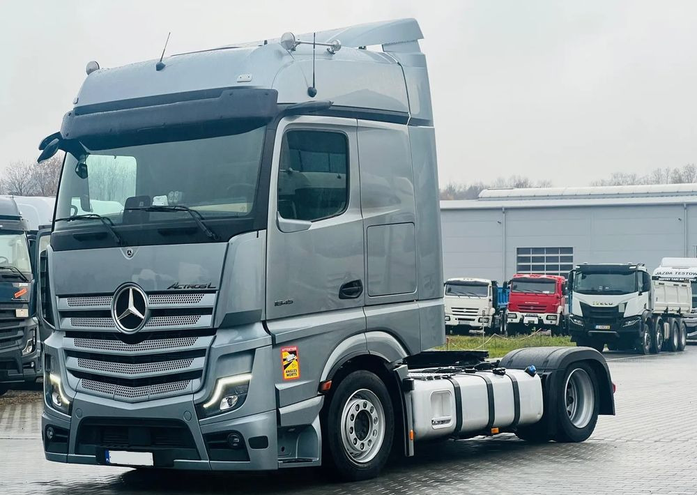 Mercedes-Benz Actros 1845 / MEGA/ Retarder olejowy/ Klima Postojowa / Aktywny tempomat ACC/ Salonka ! - Tractor unit: picture 1 Mercedes-Benz Actros 1845 / MEGA/ Retarder olejowy/ Klima Postojowa / Aktywny tempomat ACC/ Salonka ! - Tractor unit: picture 1