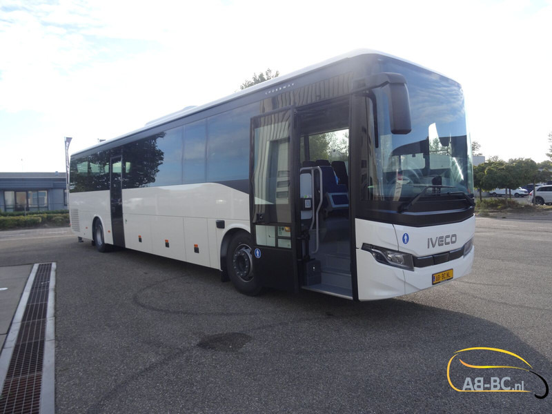 Iveco New Crossway 61 seats 3 pieces on stock - Coach: picture 1 Iveco New Crossway 61 seats 3 pieces on stock - Coach: picture 1