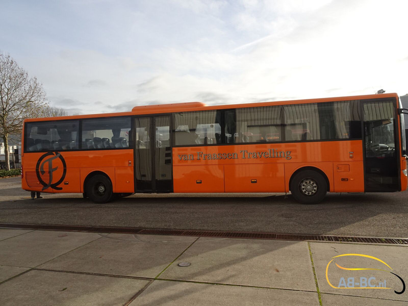 Mercedes-Benz Integro M - Suburban bus: picture 3 Mercedes-Benz Integro M - Suburban bus: picture 3