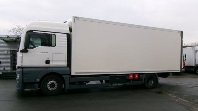 MAN TGX 18.360 4x2LL Euro 6, Thermoking T600R, LDBW, - Refrigerator truck: picture 3 MAN TGX 18.360 4x2LL Euro 6, Thermoking T600R, LDBW, - Refrigerator truck: picture 3