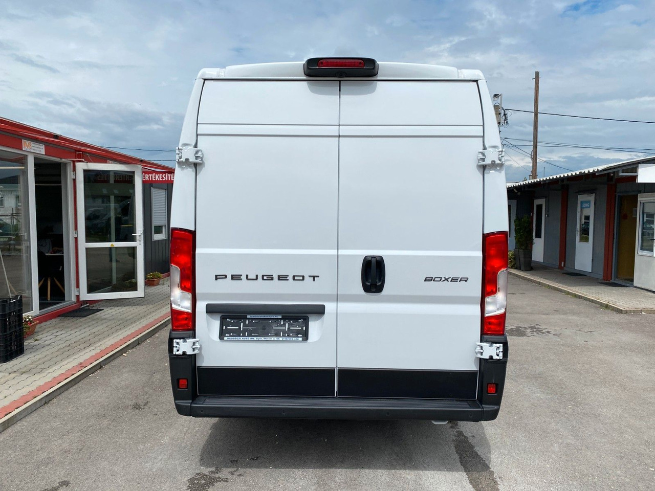 Peugeot Boxer Kasten Hochraum 435 L4H2 BlueHDi 140 Peugeot Boxer Kühlkasten 435 L4H2 BlueHDi 140 - Panel van: picture 5 Peugeot Boxer Kasten Hochraum 435 L4H2 BlueHDi 140 Peugeot Boxer Kühlkasten 435 L4H2 BlueHDi 140 - Panel van: picture 5