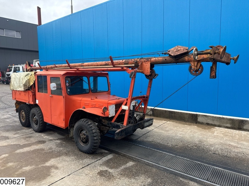 Dodge WC 63 M 6x6 - Crane truck: picture 4 Dodge WC 63 M 6x6 - Crane truck: picture 4