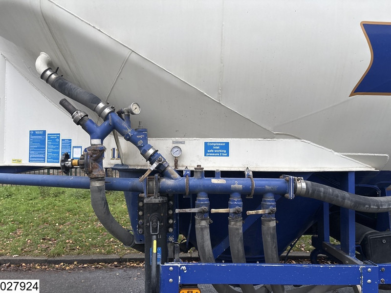 Feldbinder Silo 40.000 Liter - Tank semi-trailer: picture 4 Feldbinder Silo 40.000 Liter - Tank semi-trailer: picture 4