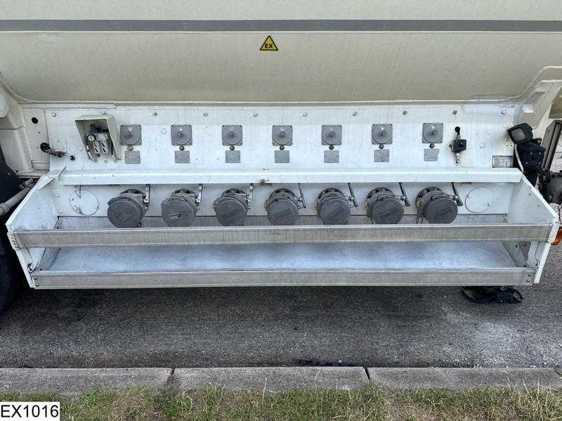 Tank semi-trailer GENERAL TRAILERS Fuel 40.186 Liter, 7 Comp.: picture 9