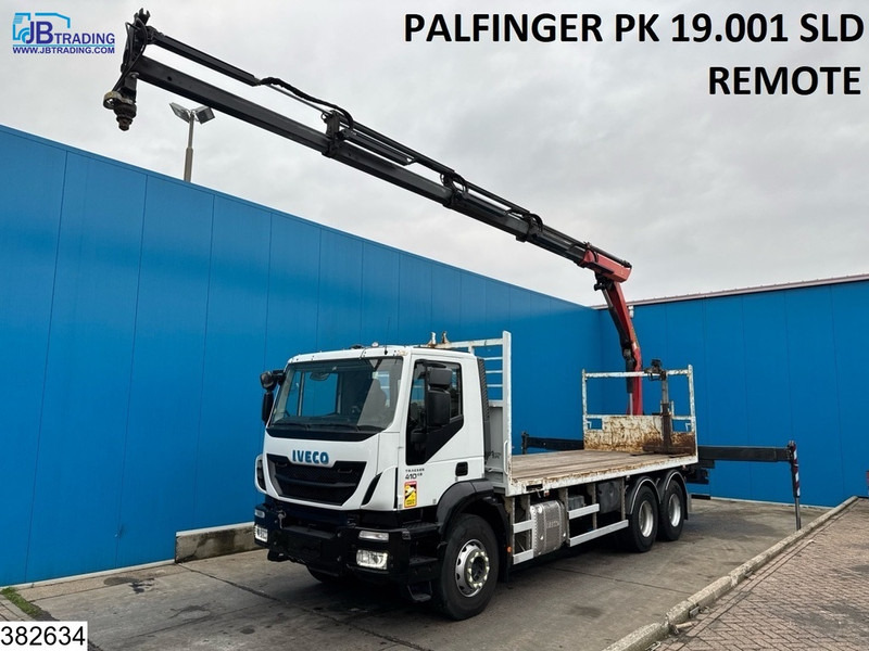 Iveco Trakker 410 6x4, EURO 6, Palfinger, Remote, Steel suspenion - Dropside/ Flatbed truck, Crane truck: picture 1 Iveco Trakker 410 6x4, EURO 6, Palfinger, Remote, Steel suspenion - Dropside/ Flatbed truck, Crane truck: picture 1