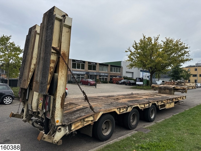 Louault Lowbed 34,000 kg, Steering axle, Hydraulic, Winch - Low loader semi-trailer: picture 5 Louault Lowbed 34,000 kg, Steering axle, Hydraulic, Winch - Low loader semi-trailer: picture 5