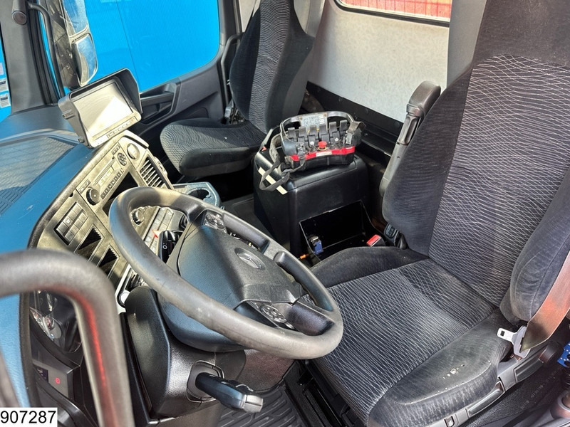 Dropside/ Flatbed truck, Crane truck Mercedes-Benz Arocs 3240 8X4, EURO 6, Steel suspension, Palfinger: picture 9 Dropside/ Flatbed truck, Crane truck Mercedes-Benz Arocs 3240 8X4, EURO 6, Steel suspension, Palfinger: picture 9