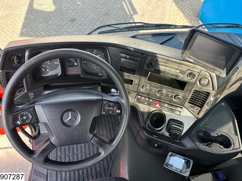 Dropside/ Flatbed truck, Crane truck Mercedes-Benz Arocs 3240 8X4, EURO 6, Steel suspension, Palfinger: picture 10 Dropside/ Flatbed truck, Crane truck Mercedes-Benz Arocs 3240 8X4, EURO 6, Steel suspension, Palfinger: picture 10