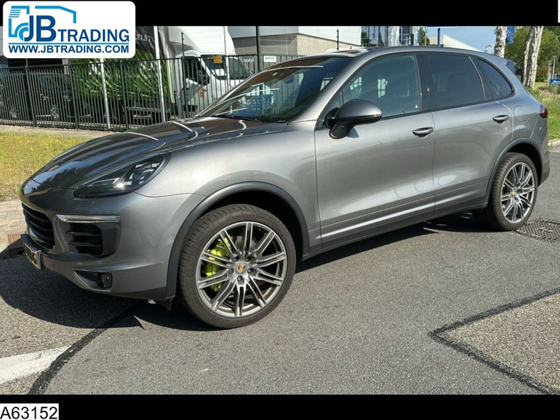 Porsche Cayenne Cayenne S E-Hybrid - Car: picture 1 Porsche Cayenne Cayenne S E-Hybrid - Car: picture 1