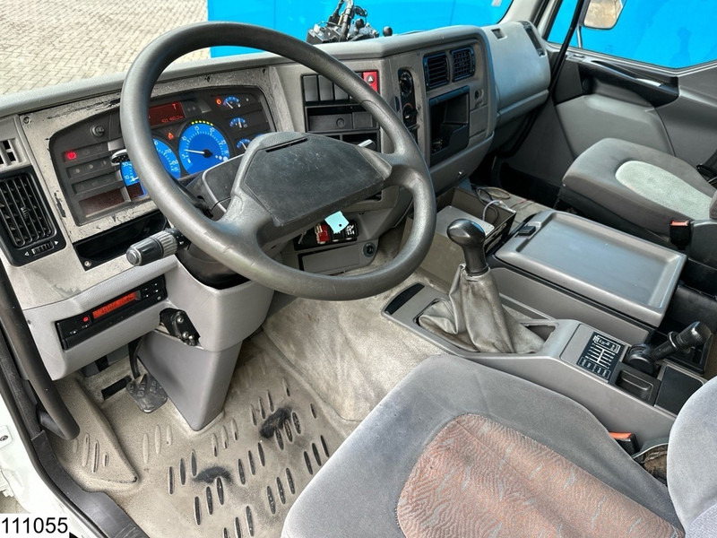 Renault Premium 270 Dxi Euro 3, Fuel, Manual, 13905 Liter, 3 Comp - Tank truck: picture 5 Renault Premium 270 Dxi Euro 3, Fuel, Manual, 13905 Liter, 3 Comp - Tank truck: picture 5